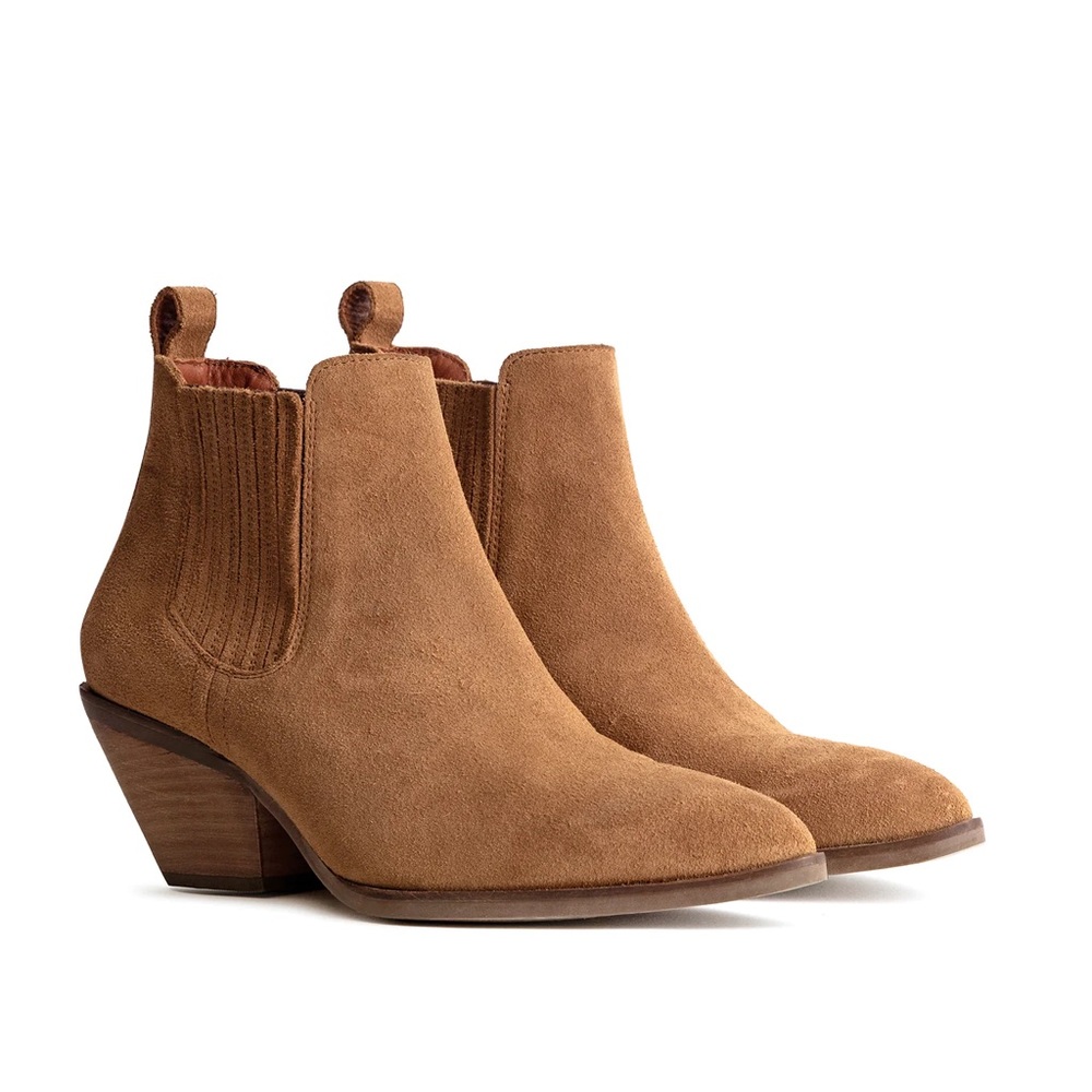 The Dakota Boot